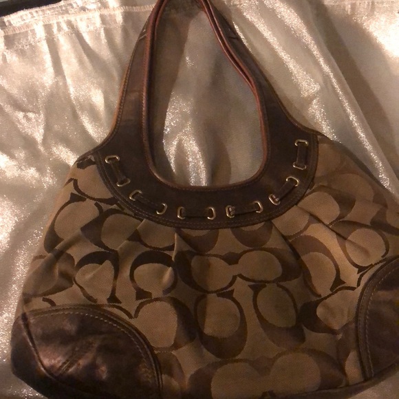 Coach purse - Picture 3 of 5